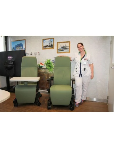 Sillón ZenSo E-lift con ayuda | Armisen Care