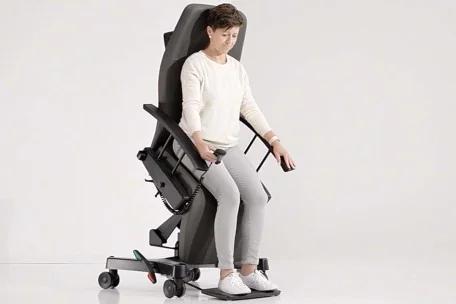 Sillón ZenSo E-lift con ayuda | Armisen Care