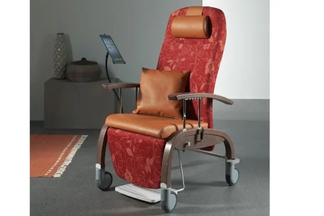 Silla FERO E-MOVE relax con ruedas | Armisen Care
