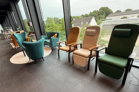 Silla FERO E-MOVE relax con ruedas | Armisen Care