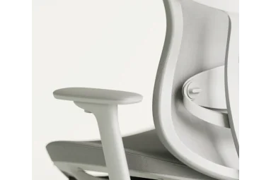 Flesco: silla versátil para oficinas y salas de reunión | Armisen Care 2