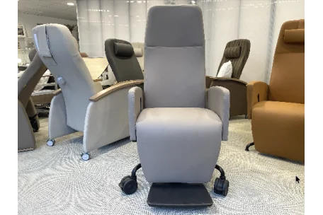 Sillón ZenSo E-lift con ayuda | Armisen Care