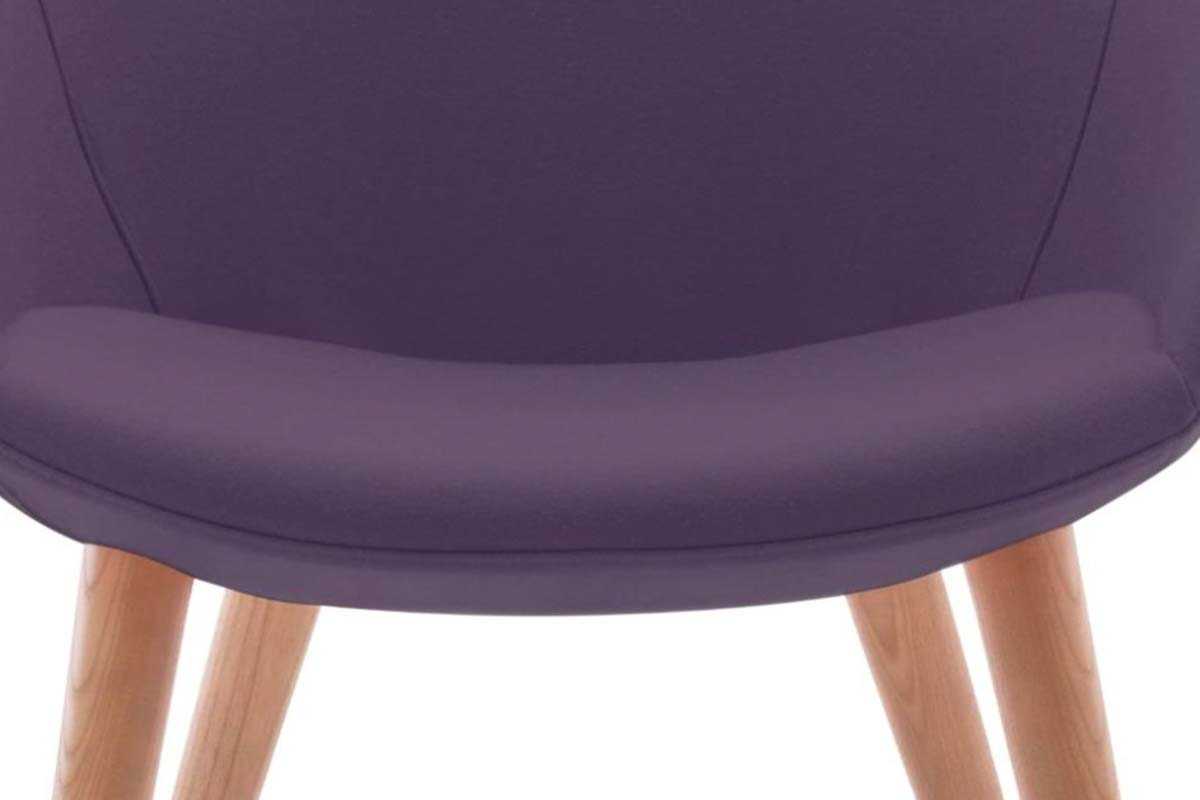 Silla FLOWER suave y con contención lateral. Soporta líquidos.