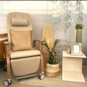 Silla FERO eléctrico Gravedad Cero con reposabrazos de madera- 18827