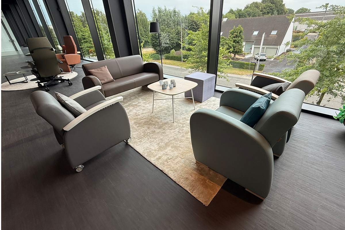 QUADRA CARE CON FRIGO OCULTO