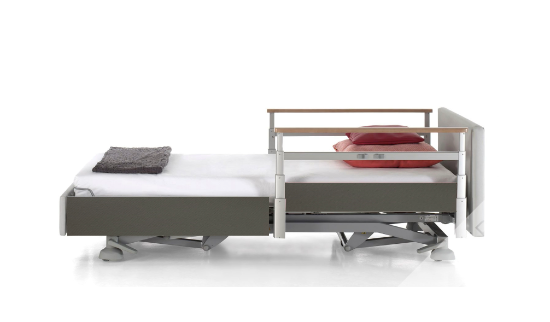 LAGO ASISTENCIA HOGAR CON FUNCIONES HOSPITALARIAS