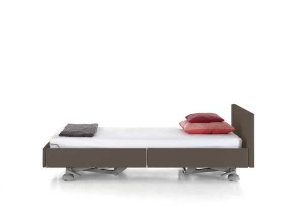 LAGO ASISTENCIA HOGAR CON FUNCIONES HOSPITALARIAS