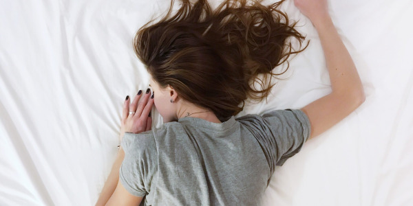 ¿Cómo dormir en una cama articulada?