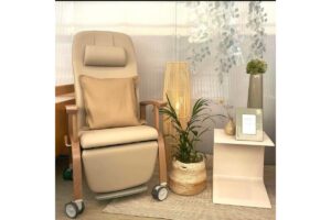 Silla FERO eléctrico Gravedad Cero con reposabrazos de madera- 18827