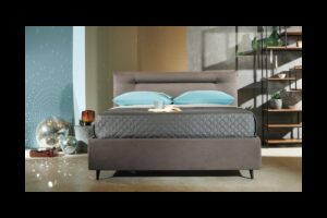 CAMA ERA TAPIZADA