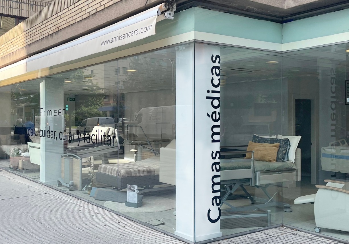 cristalera de la tienda de camas articuladas